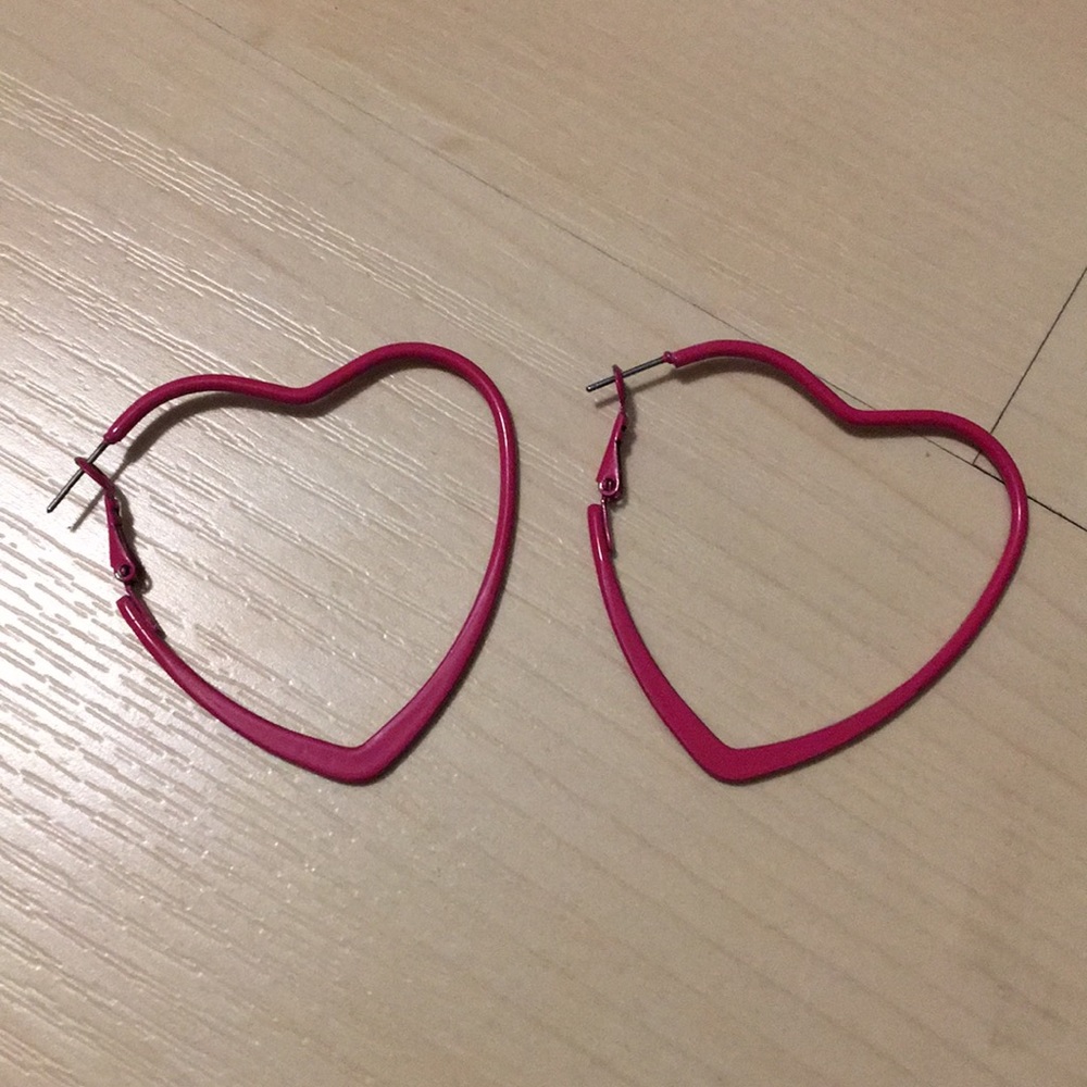 🐳TWO FOR $9🐳 Heart hoop earrings